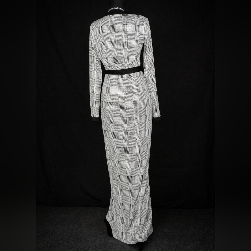Fashion Nova Black and Gray Long Sleeve Dress - Picture 2 of 5